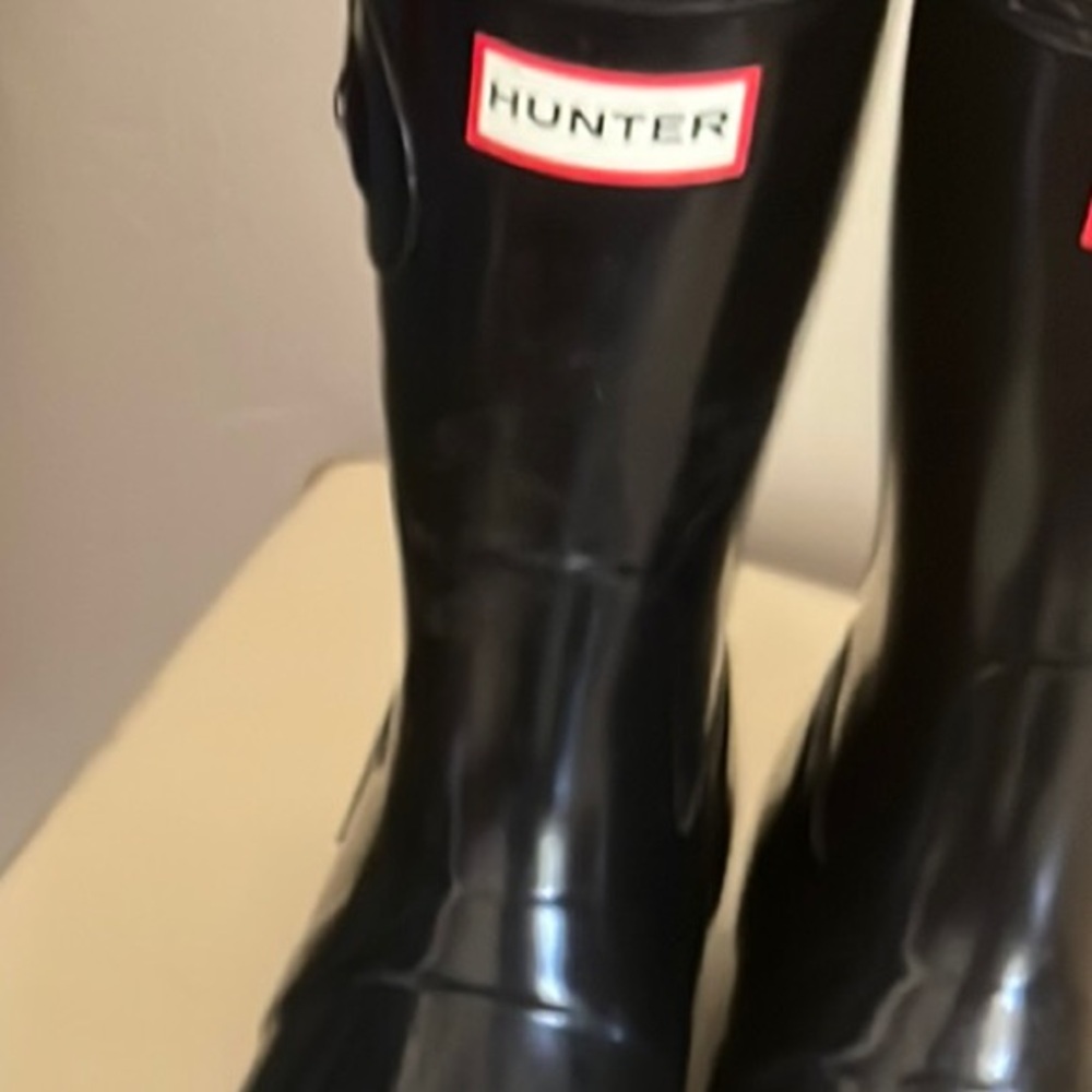 Hunter Glossy Black Boots